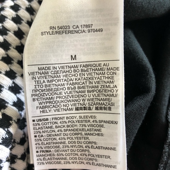 Donating this week! Banana Republic top - Picture 3 of 3